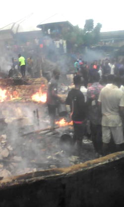 Fire razes Port Harcourt waterfront shanty