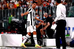 BREAKING: Ronaldo heads for Man City in epic EPL return