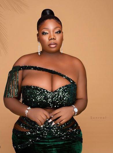 Oluwalinda, New Hottie That Is Causing Trouble With Her Heavy Boobs -  Celebrities - Nigeria