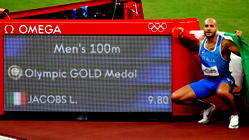 Breaking: Italy’s Lamont Jacobs wins Olympics 100m men’s final, Nigeria’s Adegoke limps off injured