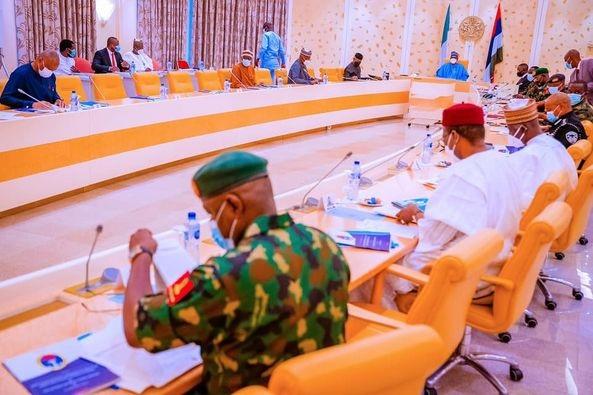 Buhari, Security Chiefs meet on insecurity 