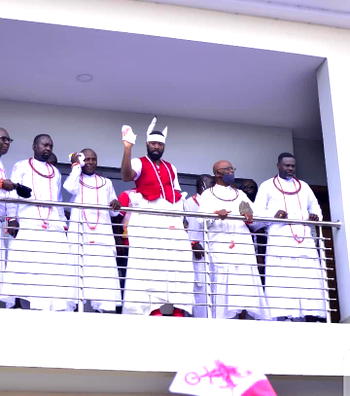PHOTOS: Olu of Warri-designate spotted walking in Warri, before departing for Ode-Itsekiri