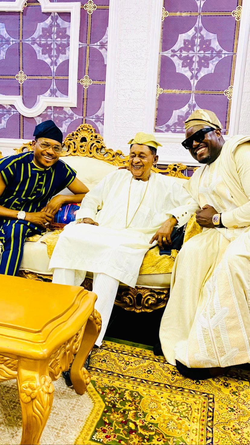 Alaafin honours Peller, Agunbiade with chieftaincy titles