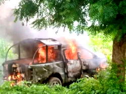 4 killed, vehicles set ablaze, as Customs officials clash with Sokoto community