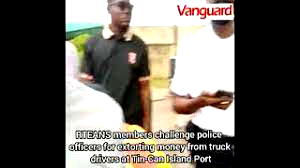 VIDEO: RTEANS members challenge police officers for extorting money from truck drivers at Tin-Can Island