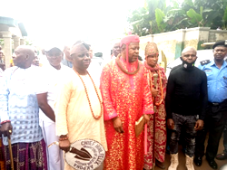 Delta monarch advocates strengthening of vigilante