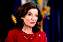 Kathy Hochul sworn in as New York’s first female governor