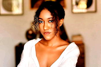 Young Nigerian, Tobi Nancy Keshinro finds passion in art works