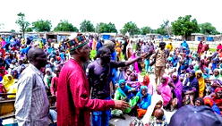 Zulum visits Marte, supports returnees with foodstuff