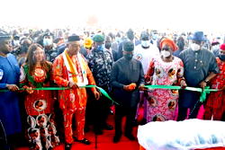 Osinbajo, Ex Govs eulogies Gov Emmanuel’s 21 storey smart office
