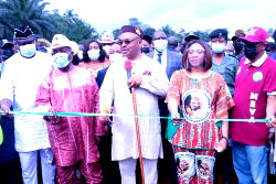 A’Ibom @ 34: Gov Emmanuel inaugurates 9.81 km roads to mark anniversary