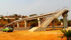 Why most people in the FCT do not use pedestrian bridges