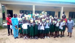 Foundation donates educational materials to pupils in Ughelli North
