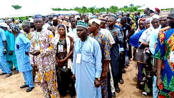 Kwara APC Caretaker Committee Chairman, Abdullah preaches peaceful conduct as LG congress gets underway