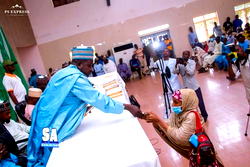 Monguno disburses N20 million to empower local farmers/traders in Borno