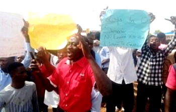 Plateau polytechnic students protest postponement of semester examinations