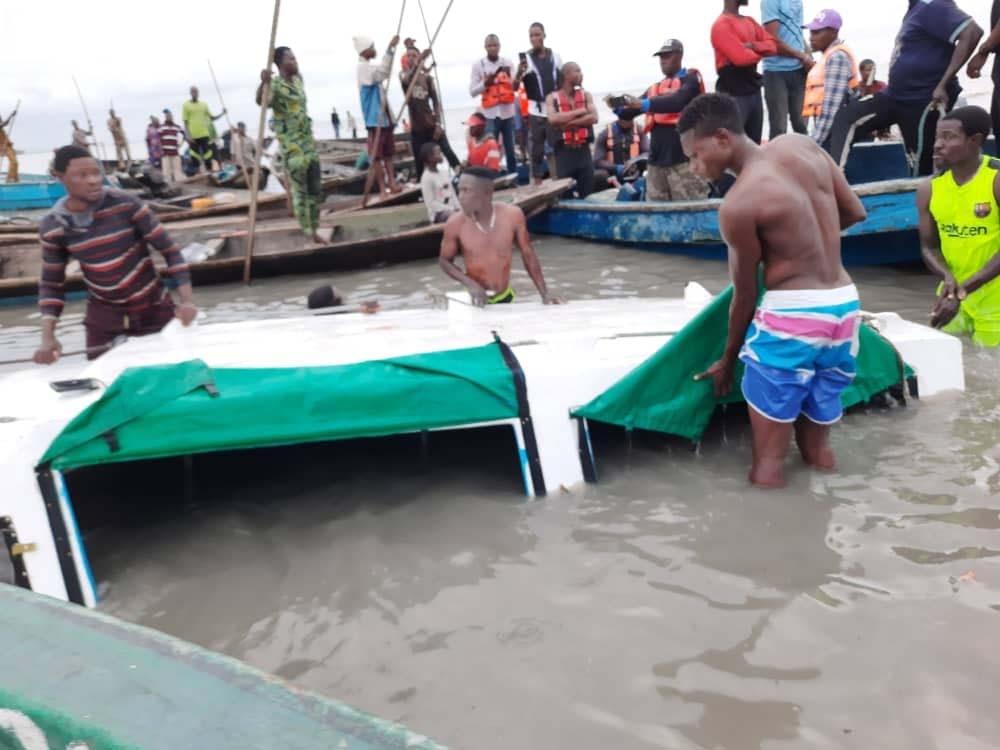 RESCUE How local divers, fishermen rescued sailing boat in Lagos