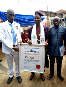 ICWLS Global Awards: UNESCO Laureate Decorates Chief Imam Bada