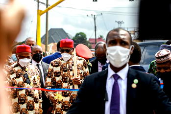[PHOTOS] Imo Visit: Buhari commissions state’s projects, praises Uzodinma, says I’m impressed
