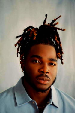 Why I titled my EP ‘Blue Roses’- Tomidrey