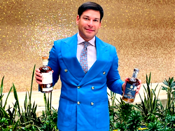 With dedication, smart work, Aron has introduced most demanding premium, luxury apparel crafted for office, course, or night out