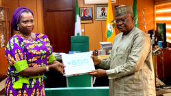 NiDCOM presents +600 Diaspora Icons at 60