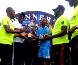 Ondo monarch, others commend Dr. Oshodi on Youths, Sports devt.