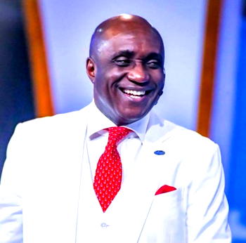 Believers shouldn’t associate with the poor, Pastor Ibiyeomie replies critics