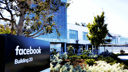 Facebook staff stuck outside office as outage prevents security passes from working