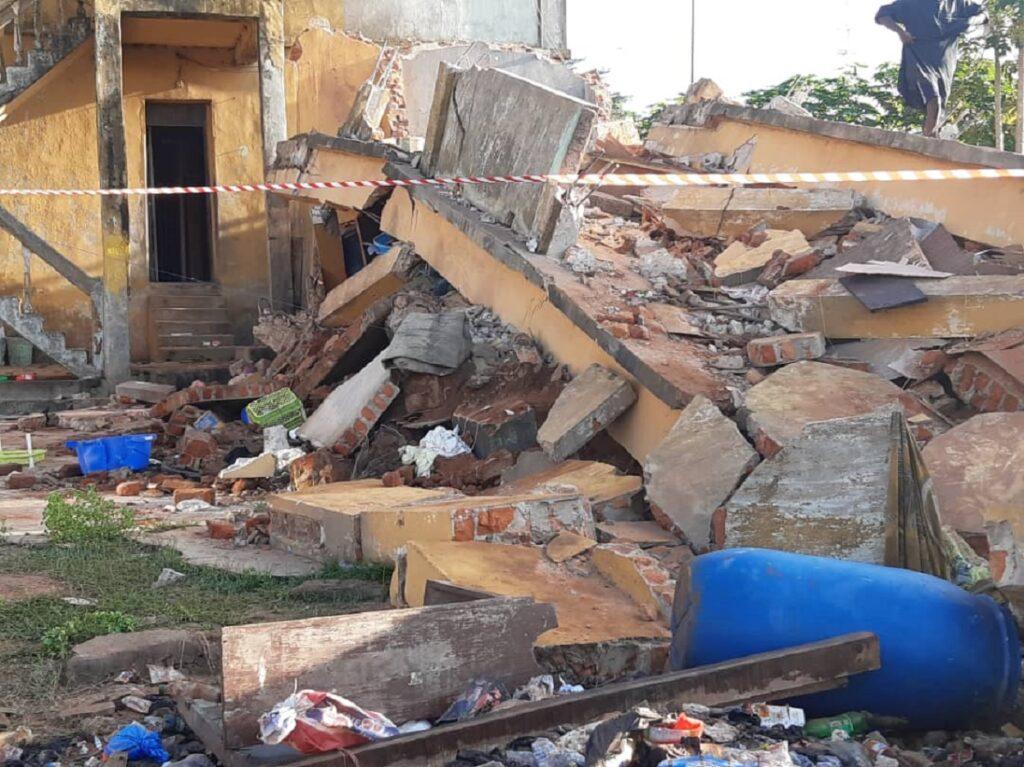 Ikorodu building collapse Lagos school fence collapse leaves two children dead