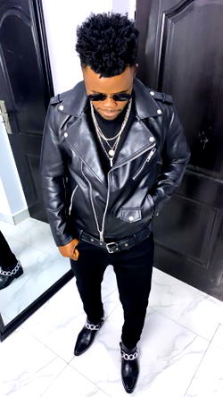 Kazz Kazzian extends love to Orphanage homes in Lagos