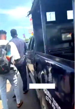 N30,000 Transferred: Mr. Macaroni confronts policemen for extorting youth