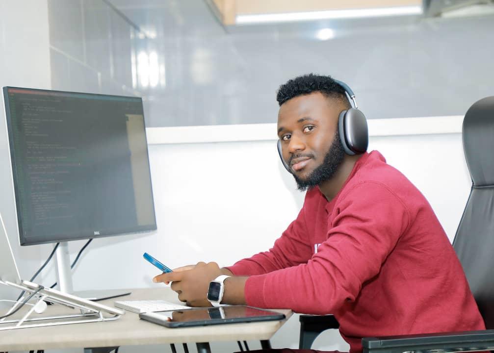 Young Nigerian secures $1m to build PayDay Africa