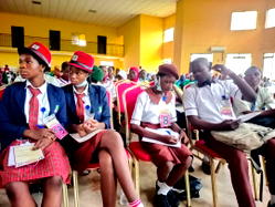Essay Competition: BOWEN University medical student wins Toyota car