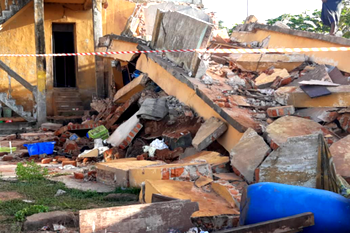 BREAKING: 10 dead, 8 rescued, others trapped as Church building collapses in Delta during first service