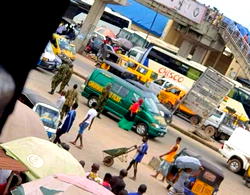 Soldiers allegedly arrest veteran actor, Chiwetalu Agu in Anambra