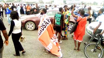 #ENDSARSMEMORIAL: Police arrest journalists in Lagos, Osogbo