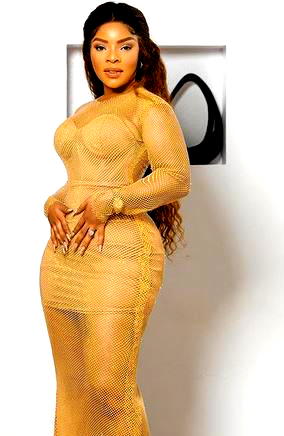 I never did any plastic surgery, Laura Ikeji cries out