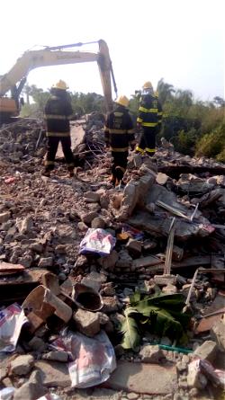 4 construction workers dead, 5 rescued as building collapses in Lagos