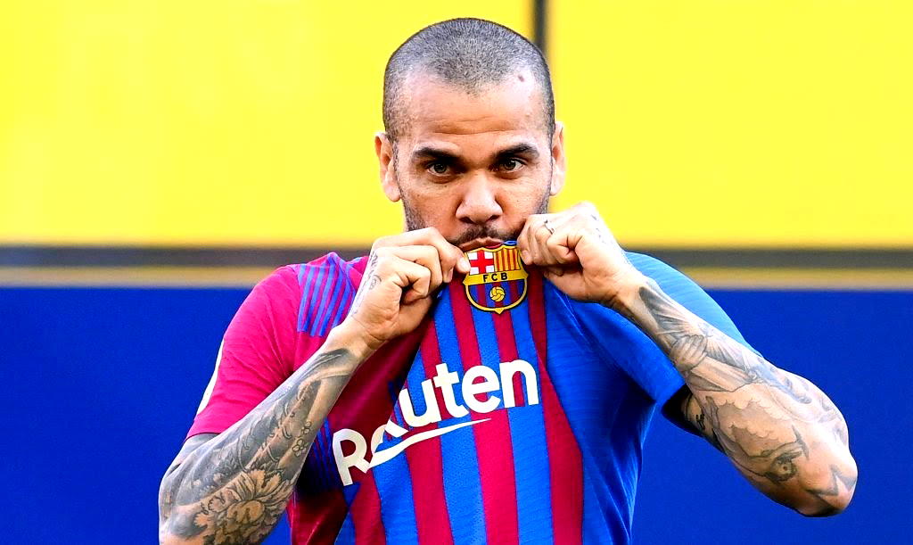 This feels like Camp Nou, titles and trophies, says Dani Alves