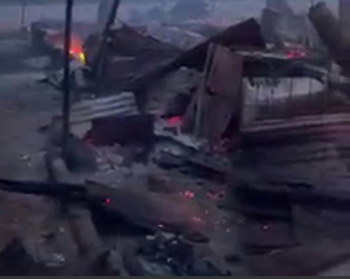 Army Vs Gunmen: Houses, shops, vehicles set ablaze in Imo