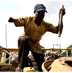 Natasha Akpoti acquires Multi-million naira equipment for Kogi artisan