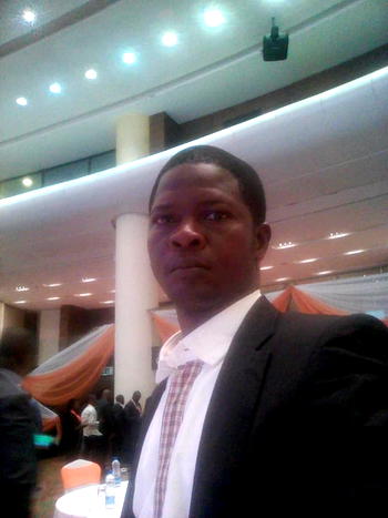 Frapapa Bet signs MoU with organisers of Obanikoro football tournament