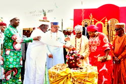 Udom felicitates with Akwa Ibom longest serving Monarch at 98