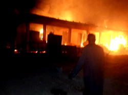Midnight fire guts Bauchi’s major foodstuff market, destroys goods worth millions of naira