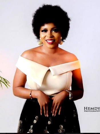 Iwalola Adekugbe’s movie “Osunkumbi” garners 500 thousand+ views in 2 weeks