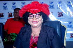 Non indigenous staff honour FCE Eha-Amufu Provost for outstanding performance