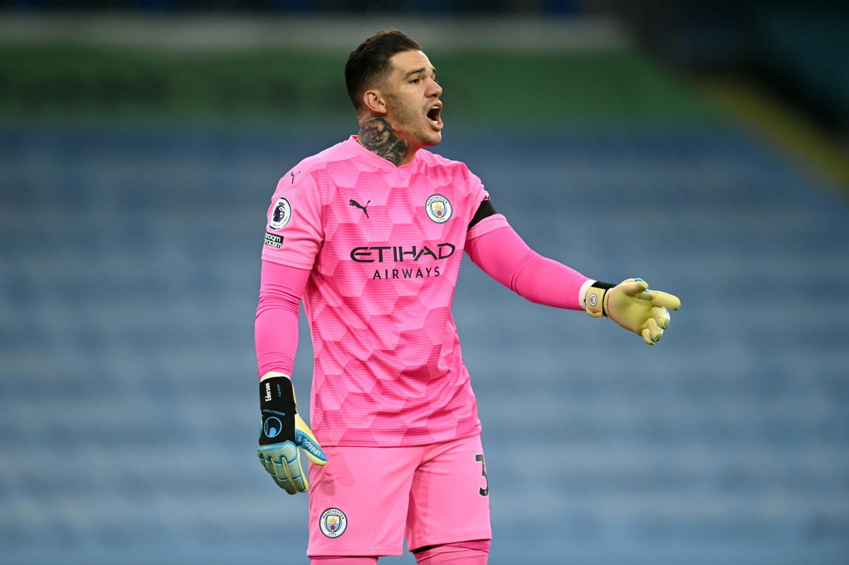 Ederson says 100th clean sheet a result of team effort