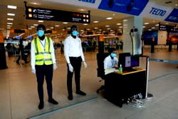 Ghana’s main airport to fine airlines carrying unvaccinated passengers