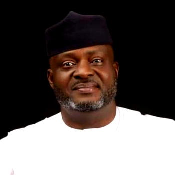 Tunde Imolehin: Round peg in round hole